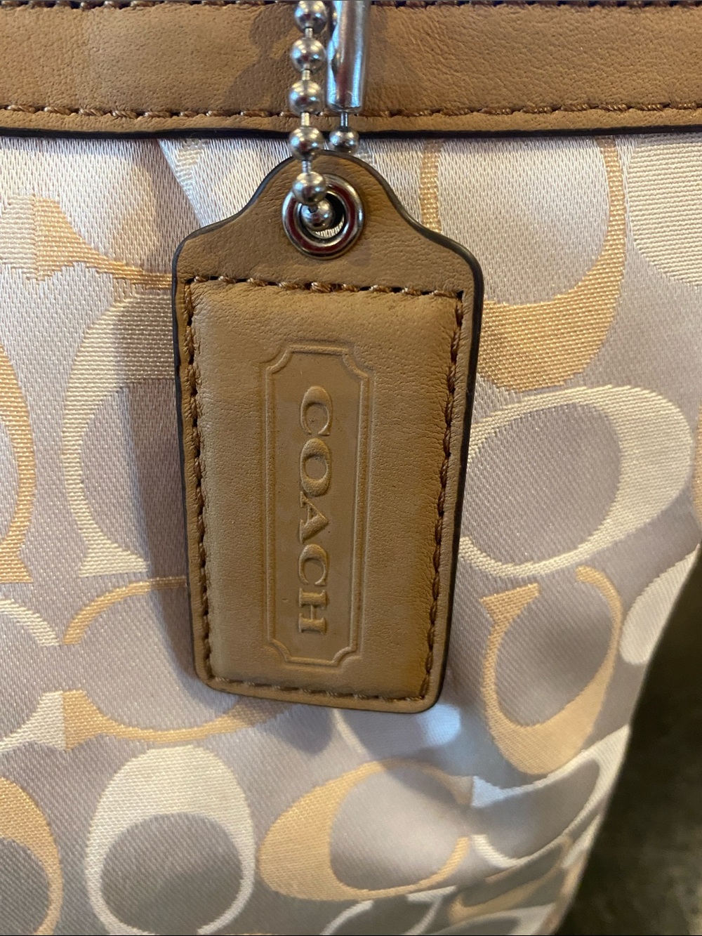 NWT Coach Y2K Beige Signature Tote with Leather Trim Original Box - Picture 4 of 16